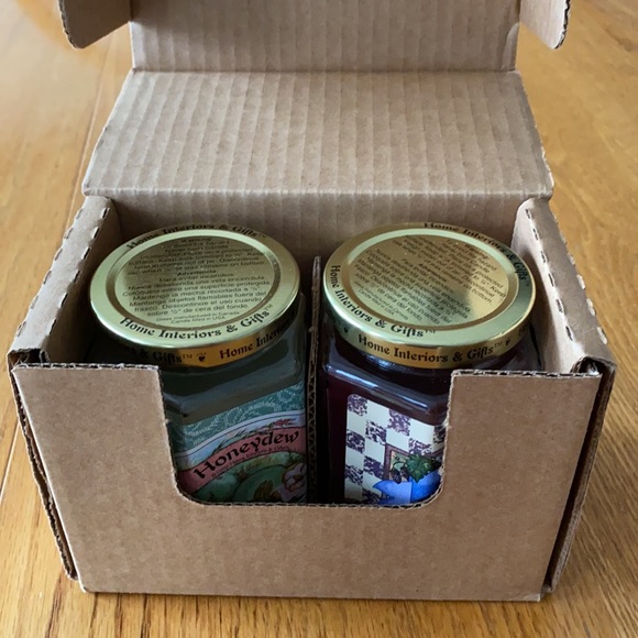 2 pack Home Interior Jar Candles - Picture 3 of 15